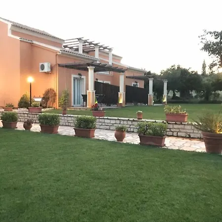 Leremo Luxury Messonete * Roda (Corfu)