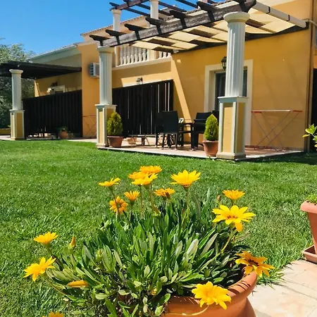 Leremo Luxury Messonete Apartment *